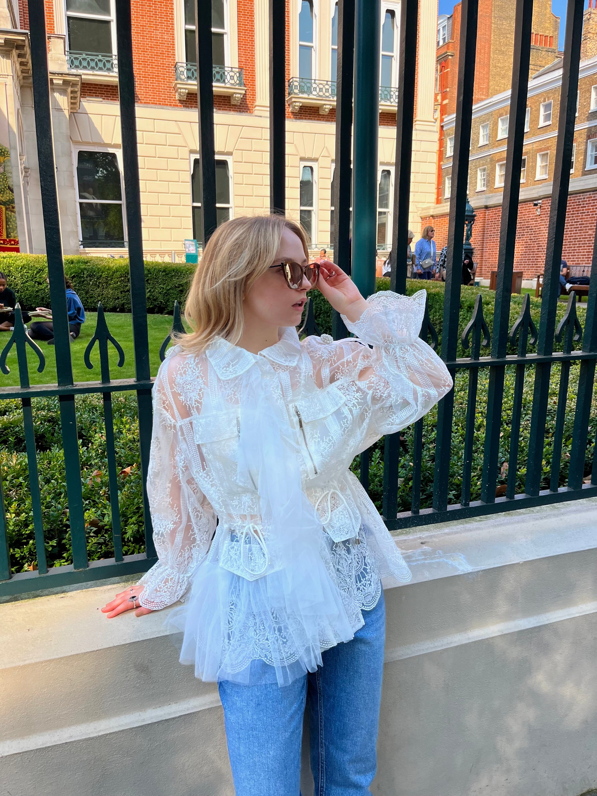 JayJUNDRESSED 2WAY FAIRY LACE BLOUSE Lace Whisper Jabot blouse | Cinderellascloset