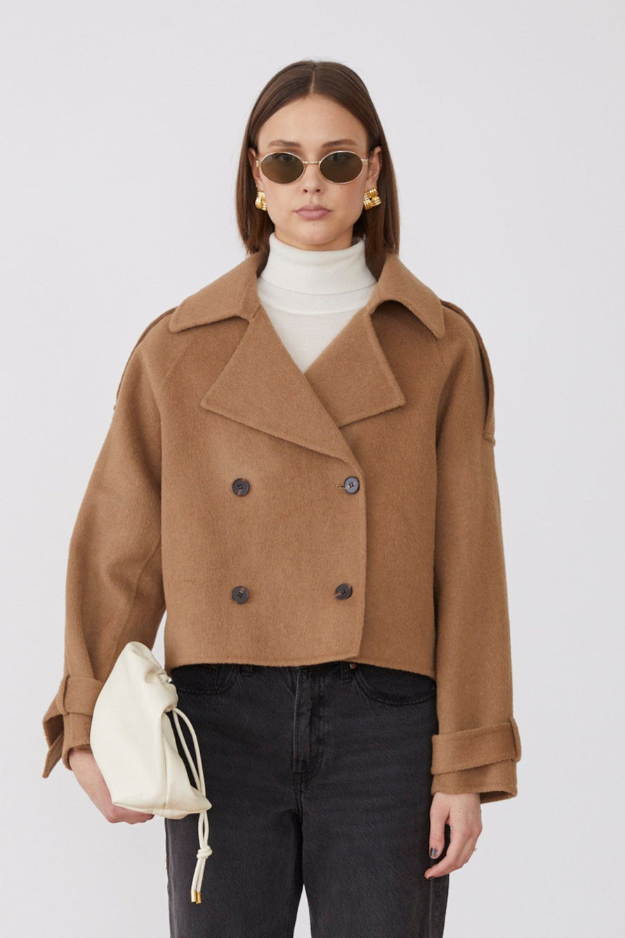 CAUDAL COAT